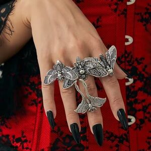 Gothic Moth Skull Silver Ring Set